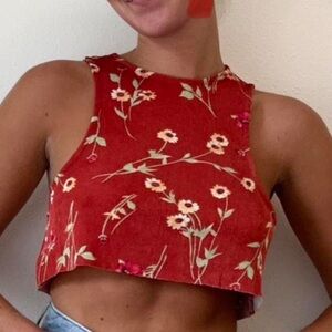 Danielle Bernstein crop top, roses and daisies floral crop top /tank - like new